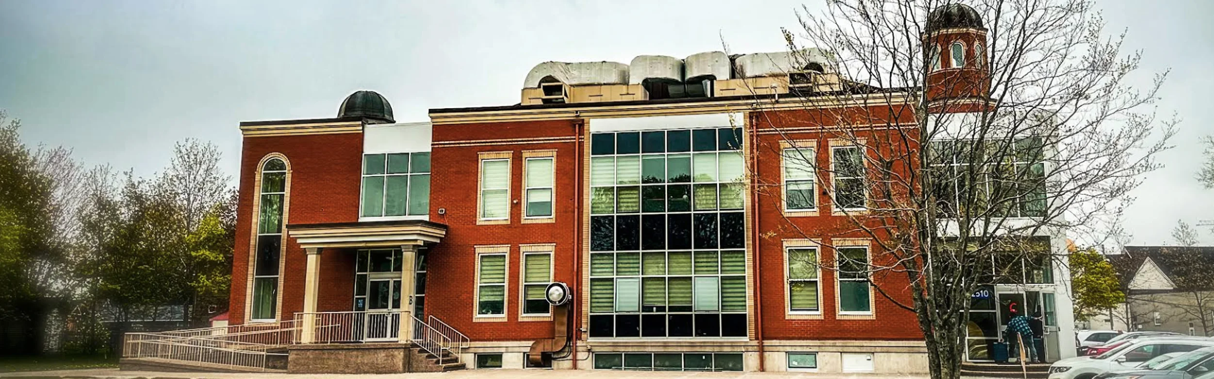Exterior view of Ummah Masjid & Community Centre Halifax building